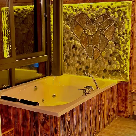 Camankasuit Bed & Breakfast Camlihemsin